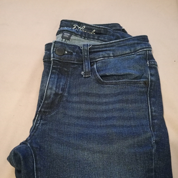 Universal Thread Jeans - Picture 2 of 4